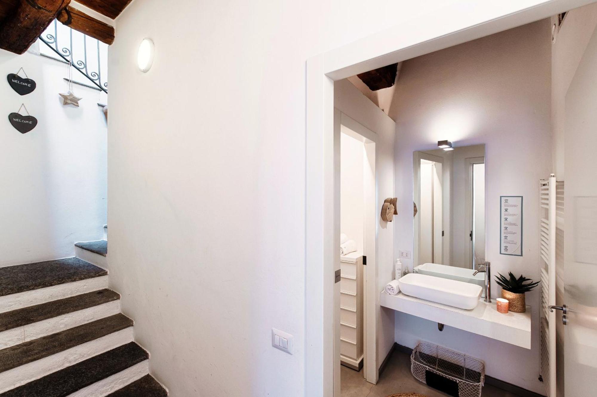 Corte Delle Rondini - Bymyhomeincomo Zewnętrze zdjęcie