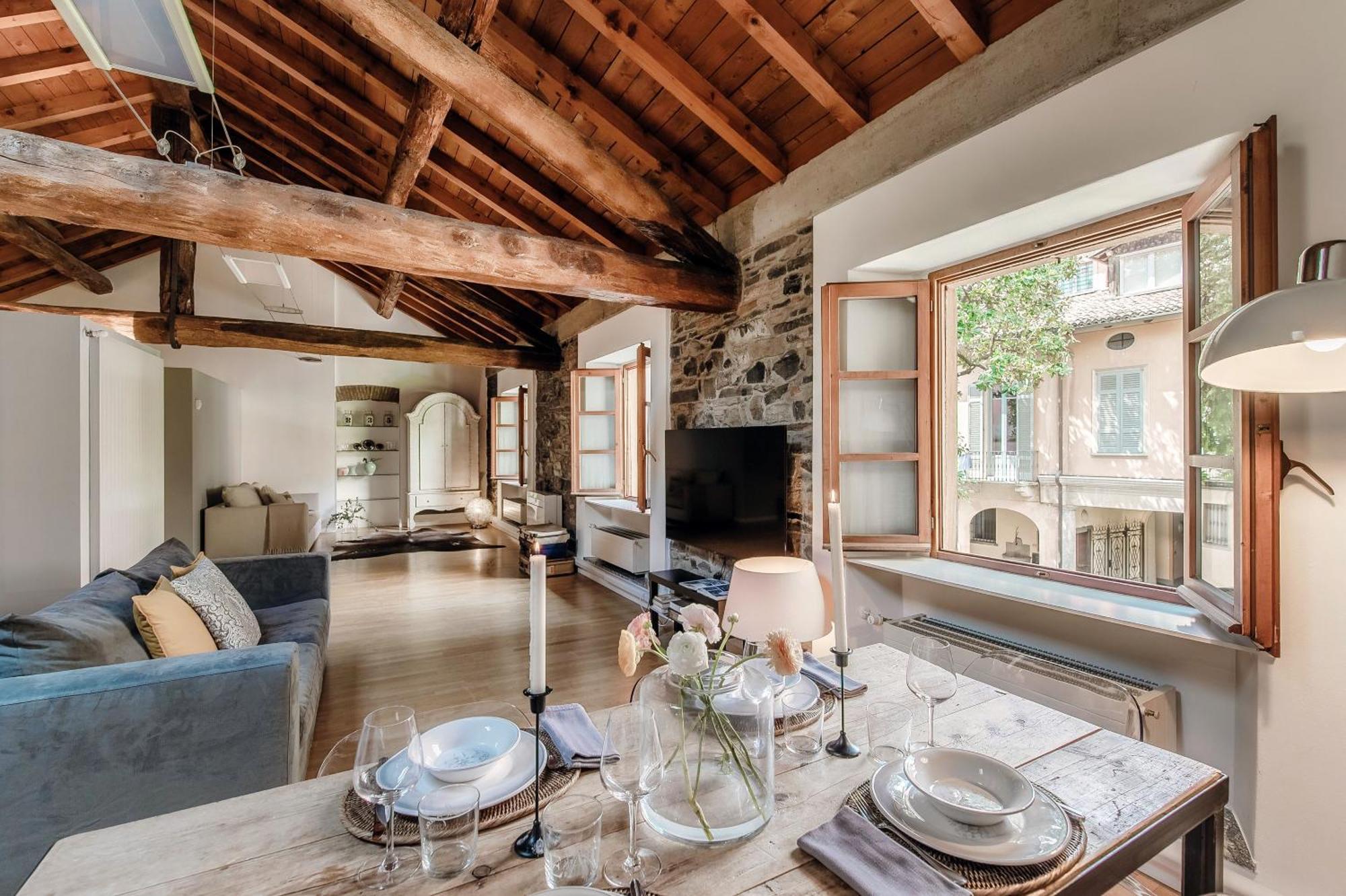 Corte Delle Rondini - Bymyhomeincomo Zewnętrze zdjęcie